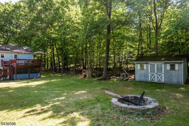 10 Plumer Rd, Frankford Twp., NJ 07860