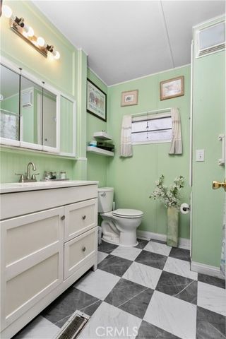 12300 5th Street 61, Yucaipa, CA 92399