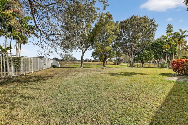 2491 Aragon Boulevard 1, Sunrise, FL 33322