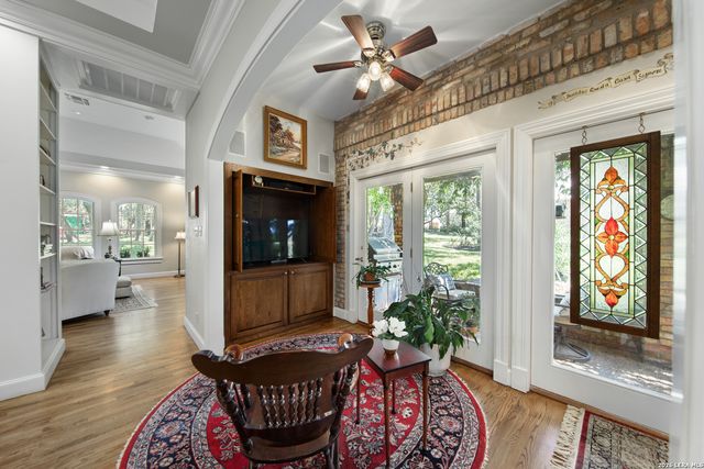 2 Rugby Lane, San Antonio, TX 78257