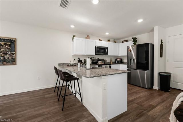 4812 Tahiti ST, North Port, FL 34286