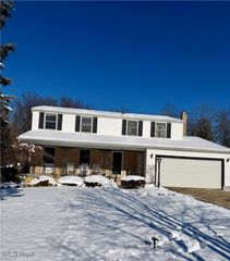 4751 Ruby Lane, Brunswick Hills, OH 44212