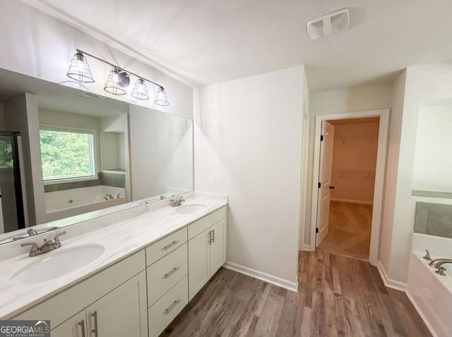 239 Stonecreek Bend, Monroe, GA 30655