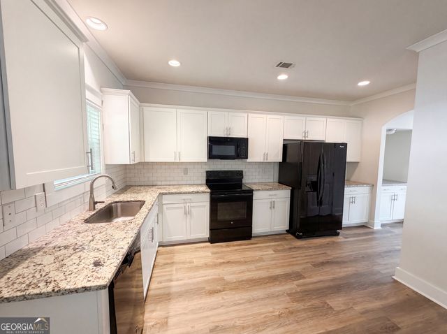 239 Stonecreek Bend, Monroe, GA 30655