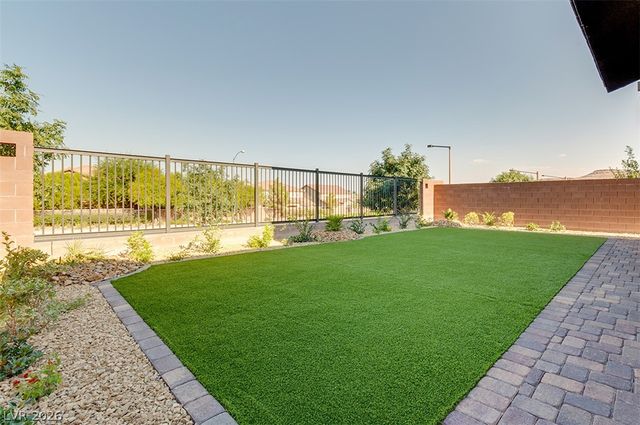 6020 Andezano Drive, Las Vegas, NV 89135