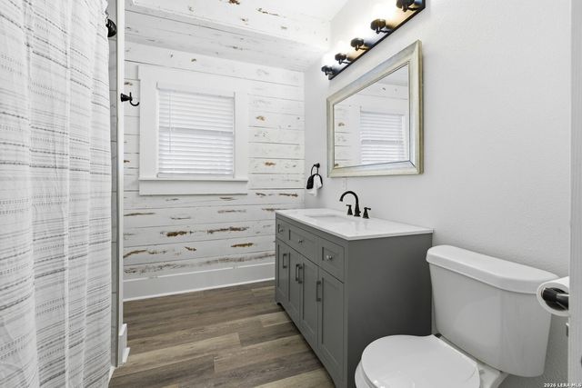 128 BLANCO RD, San Antonio, TX 78212