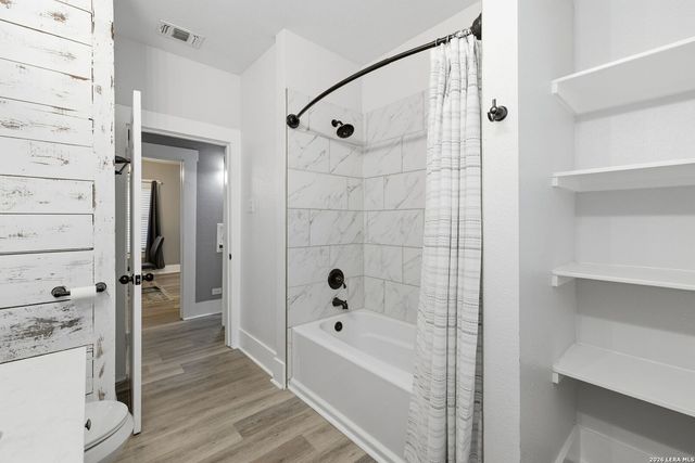 128 BLANCO RD, San Antonio, TX 78212