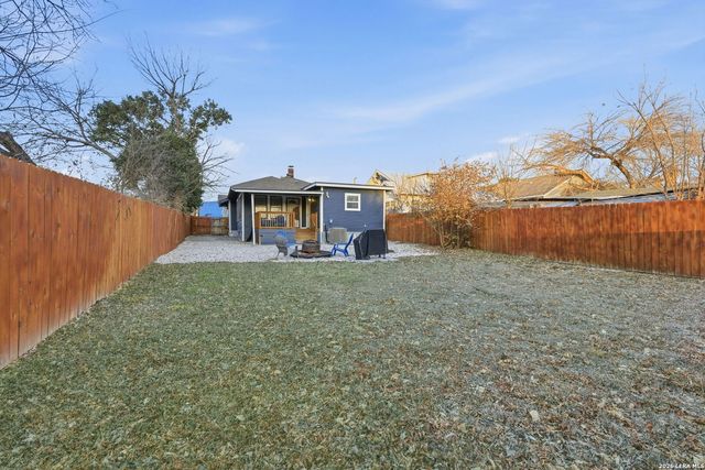 128 BLANCO RD, San Antonio, TX 78212