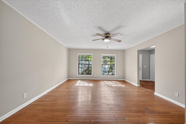 748 Place Chateau, Delray Beach, FL 33445