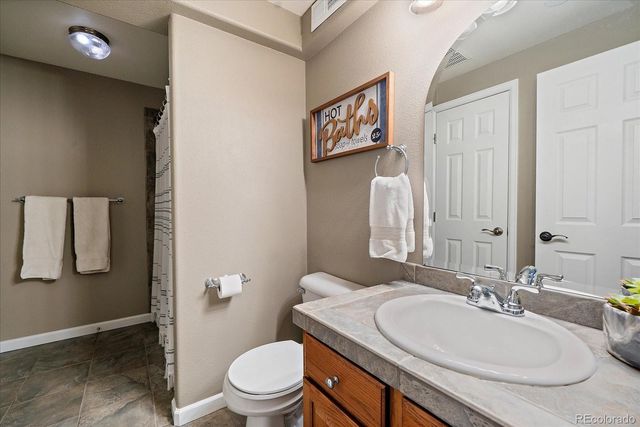 8653 Fawnwood Drive, Castle Pines, CO 80108