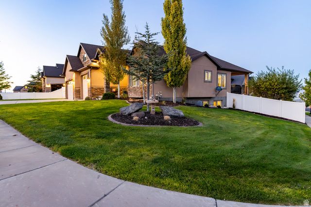 14879 S HEADROSE DR, Herriman, UT 84096