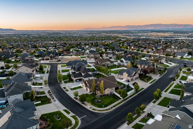 14879 S HEADROSE DR, Herriman, UT 84096