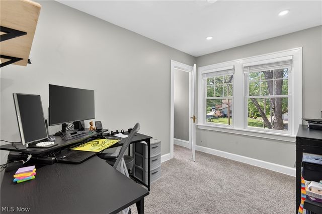 8465 Usher Road, Olmsted Falls, OH 44138