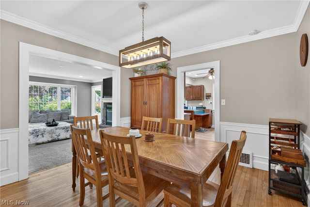 8465 Usher Road, Olmsted Falls, OH 44138