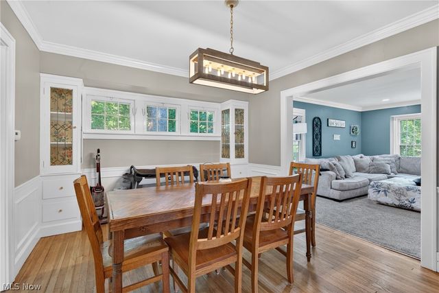 8465 Usher Road, Olmsted Falls, OH 44138