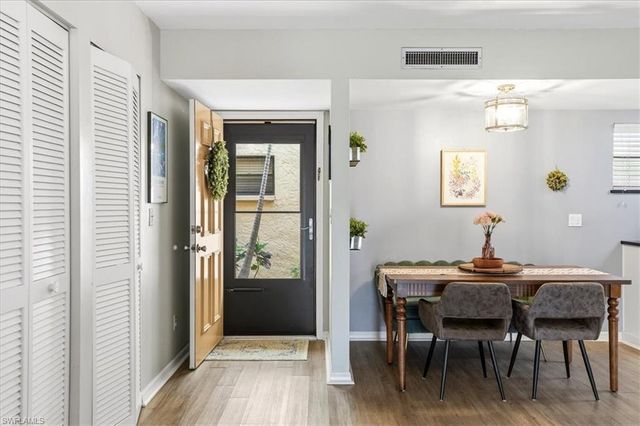 12491 McGregor BLVD 7, Fort Myers, FL 33919