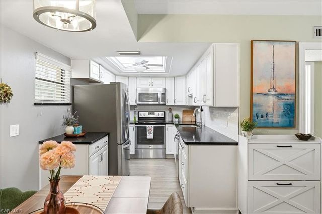 12491 McGregor BLVD 7, Fort Myers, FL 33919