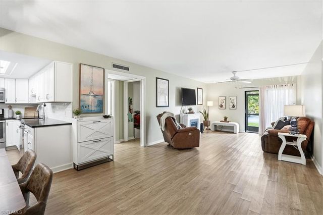 12491 McGregor BLVD 7, Fort Myers, FL 33919