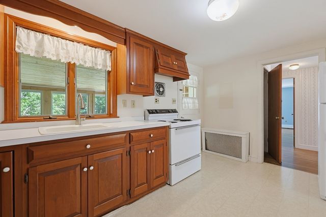 129 Boardman St, Norfolk, MA 02056