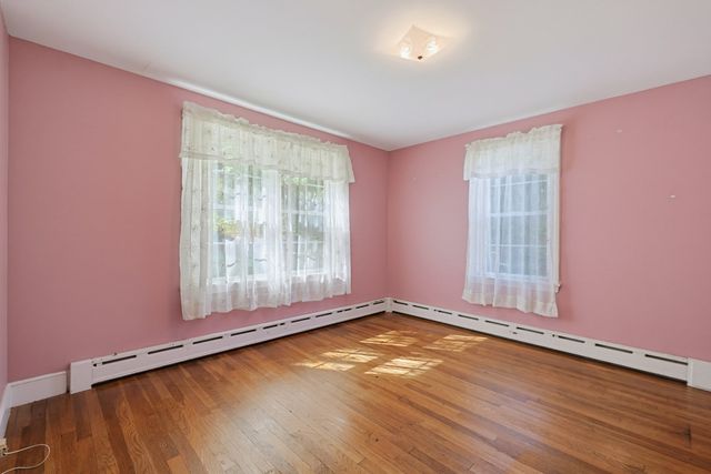 129 Boardman St, Norfolk, MA 02056