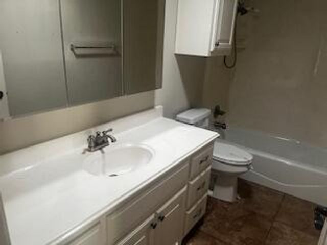 10306 Vicksburg Avenue, Lubbock, TX 79424