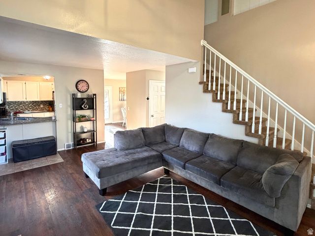 5296 S MORNING MESA CIR, Taylorsville, UT 84123