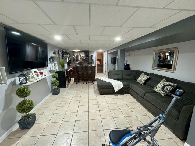 10806 S Avenue O, Chicago, IL 60617