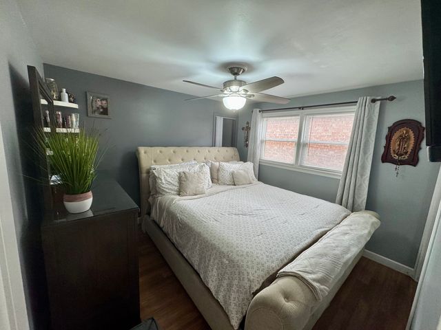 10806 S Avenue O, Chicago, IL 60617