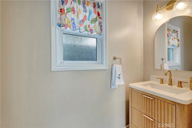 614 16th Street, Huntington Beach, CA 92648
