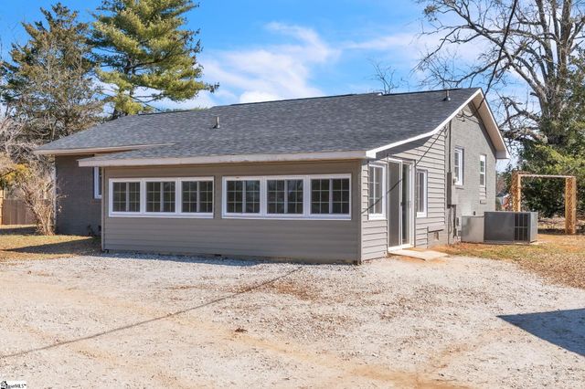 2038 Avant Circle, Anderson, SC 29625