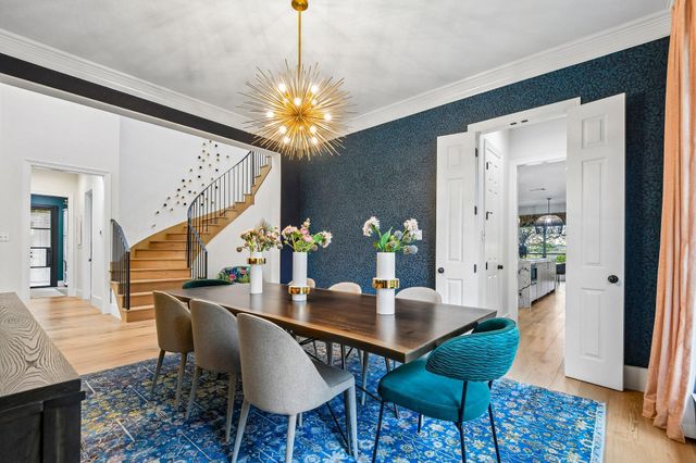 449 Santaluz LN, Austin, TX 78732