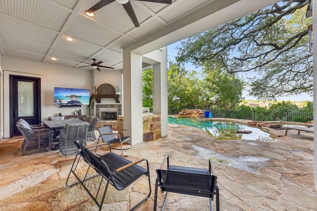 449 Santaluz LN, Austin, TX 78732