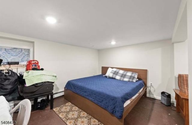 612 Magnolia Ave, Elizabeth City, NJ 07206