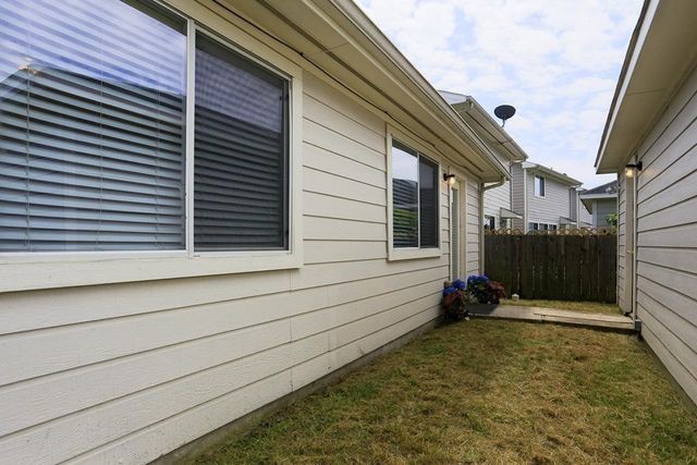 11915 Sanspereil Drive, Houston, TX 77047