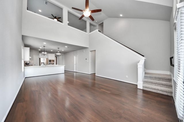 2410 Manor Valley Lane, Sienna Plantation, TX 77459