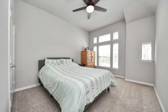 2410 Manor Valley Lane, Sienna Plantation, TX 77459