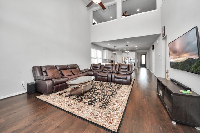 2410 Manor Valley Lane, Sienna Plantation, TX 77459