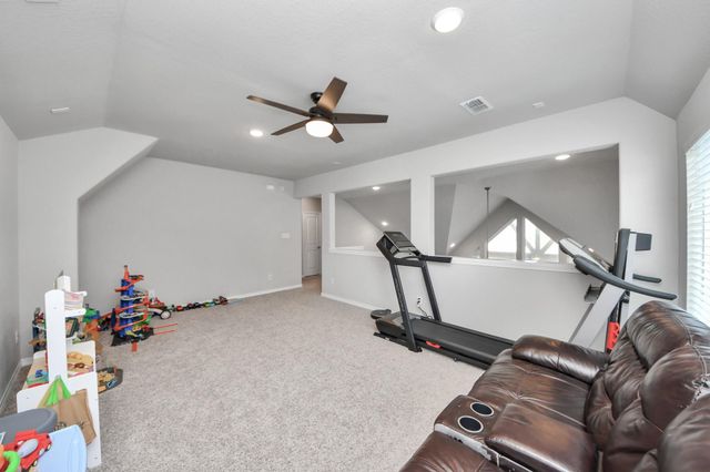 2410 Manor Valley Lane, Sienna Plantation, TX 77459