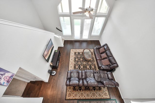 2410 Manor Valley Lane, Sienna Plantation, TX 77459