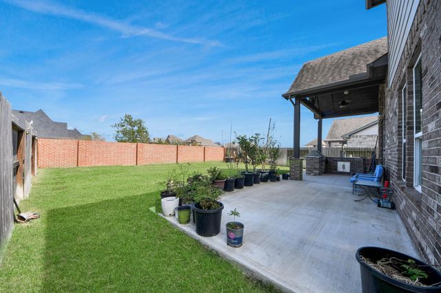 2410 Manor Valley Lane, Sienna Plantation, TX 77459