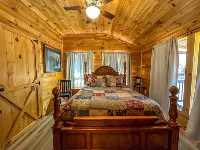 470 Laurel Lake Resort Road, Corbin, KY 40701