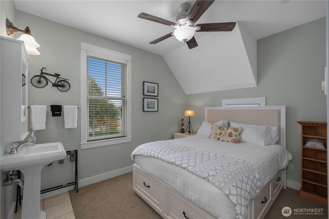 251 Meriweather Street, Pacific Beach, WA 98571