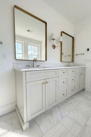 206 Bristol Road, Wellesley, MA 02481