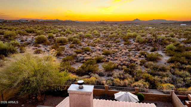 4324 N RANIER Circle, Mesa, AZ 85215