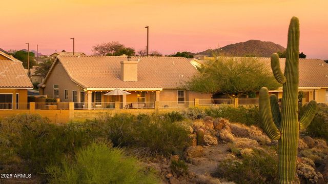 4324 N RANIER Circle, Mesa, AZ 85215