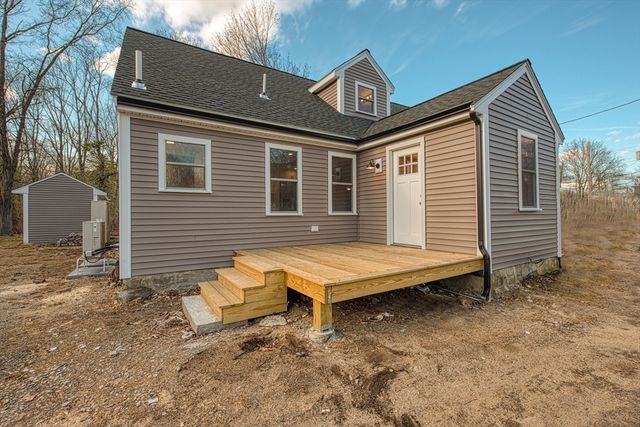 1384 Cohannet Street, Taunton, MA 02780