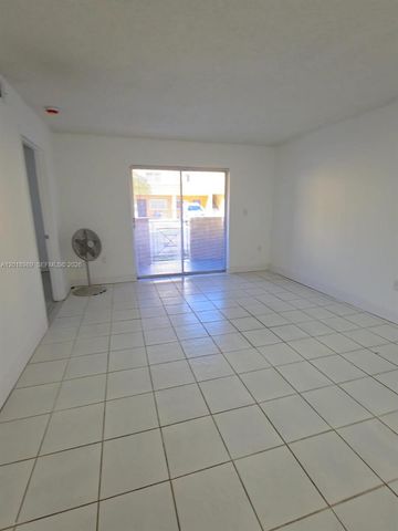 14961 SW 82nd Ln 21-104, Miami, FL 33193