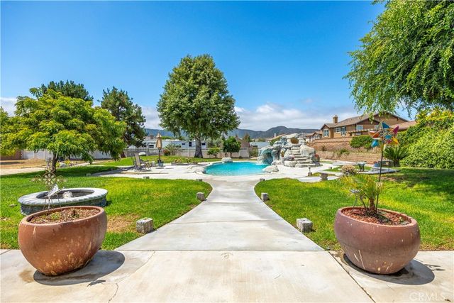 24173 Adams, Murrieta, CA 92562