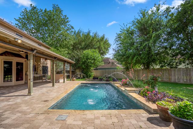 807 Noble Springs Road, Houston, TX 77062