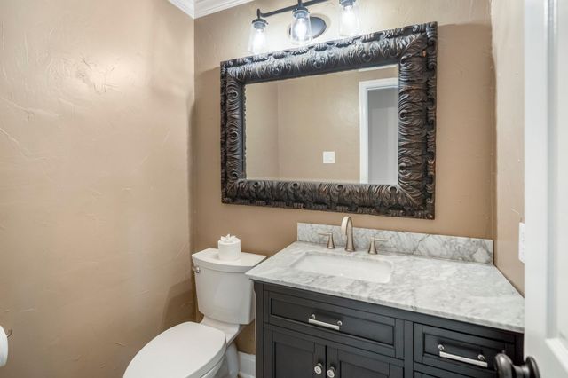 807 Noble Springs Road, Houston, TX 77062